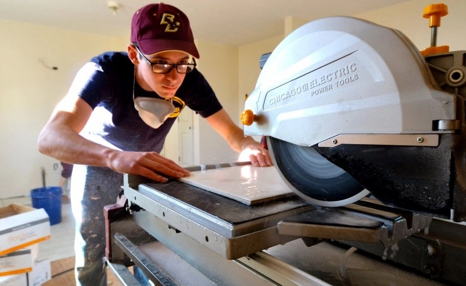 appalacia-volunteers-915x563