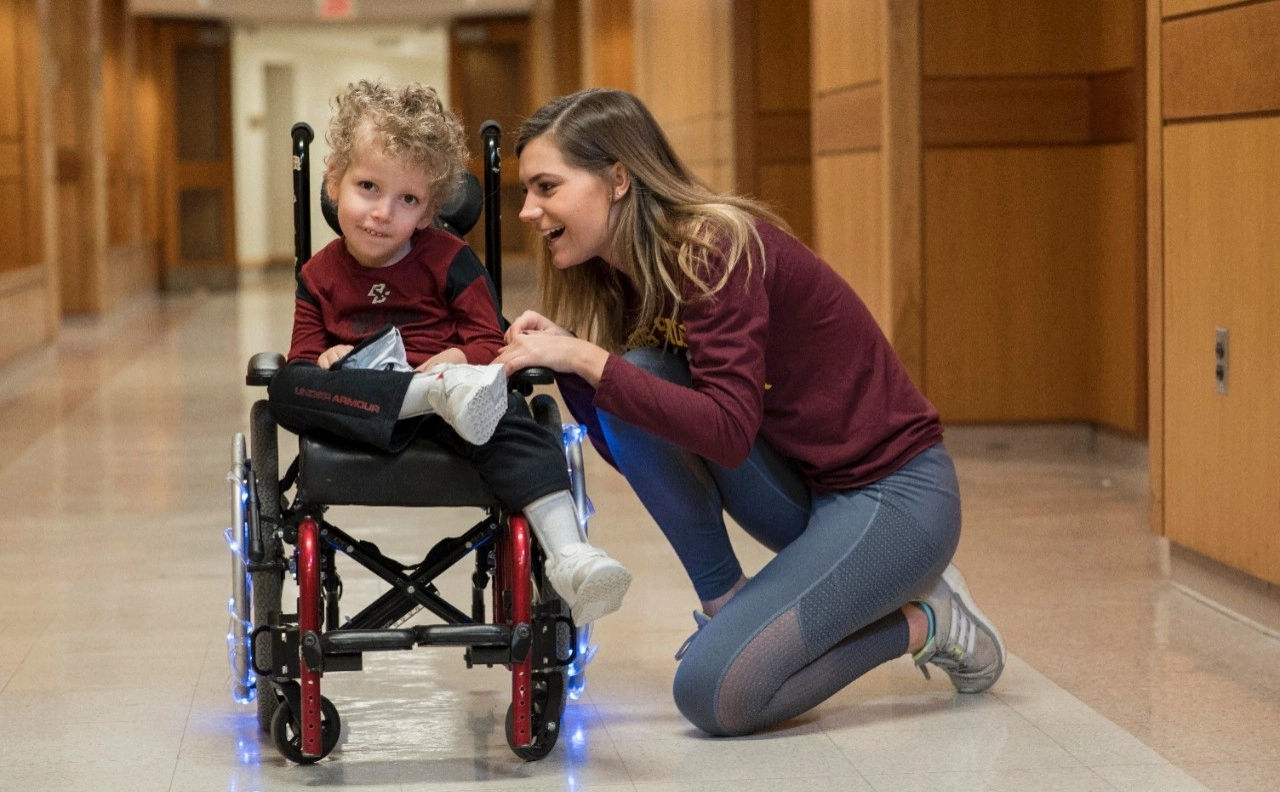 campus-school-volunteers-1280x792