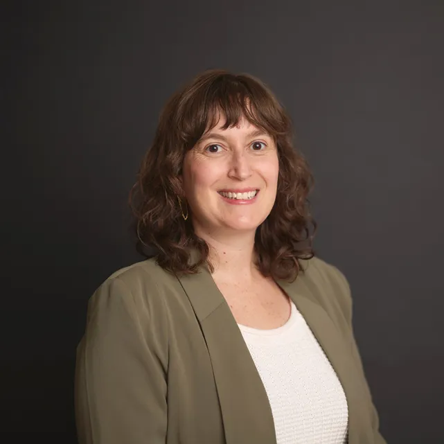 Sara Schnitzer Portrait