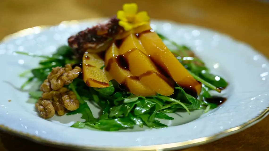 Pear Salad