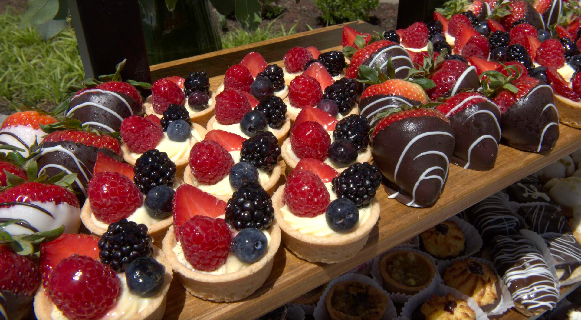 Dessert display
