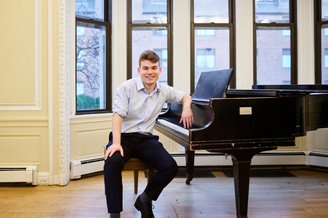 Can a handful of management courses alter the trajectory of an arts and sciences student?