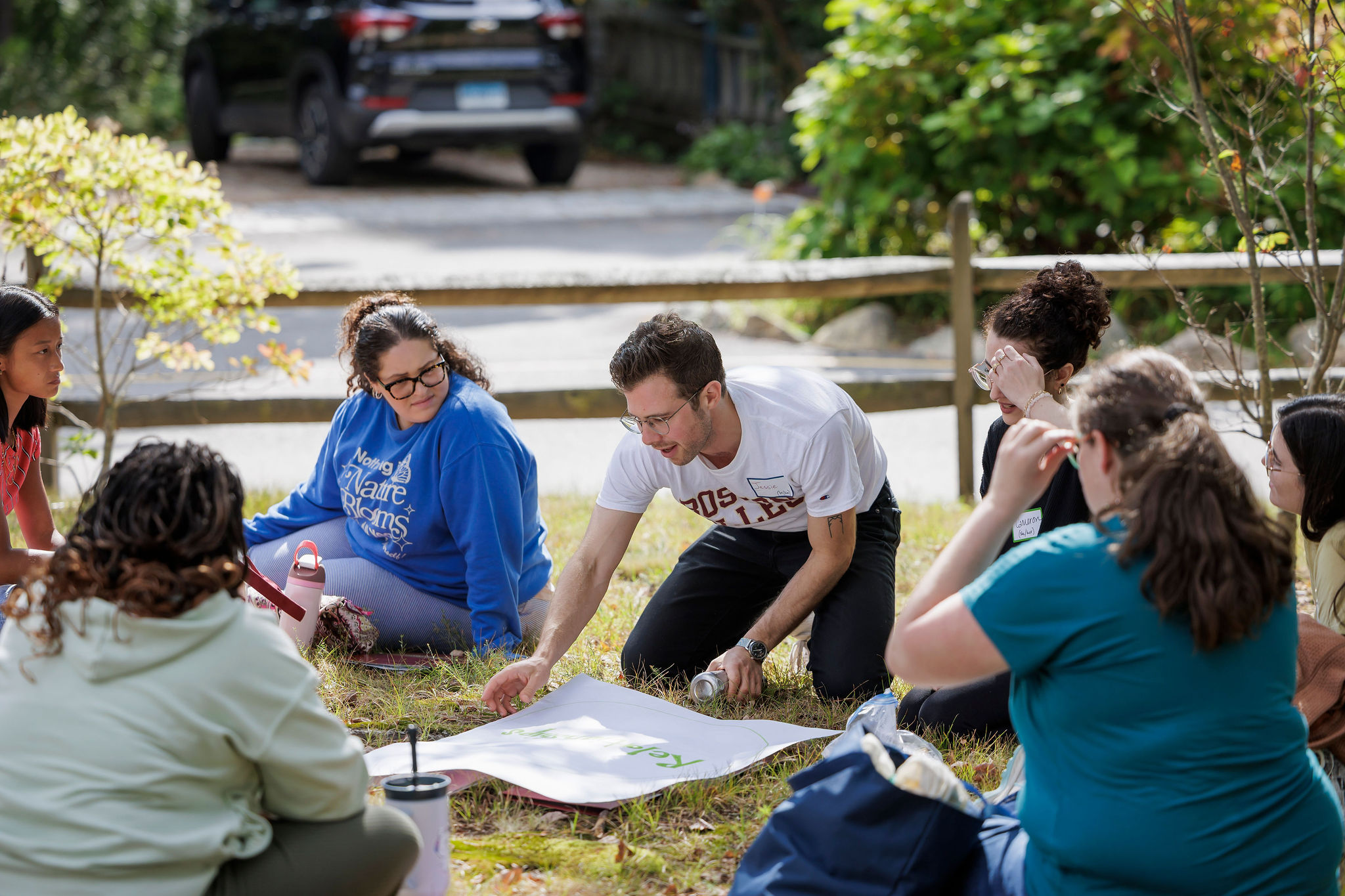 Students at the SSW Retreat participate in hands-on activites. 