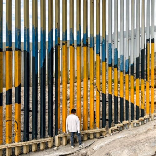 Javier Reyes at the border wall 500